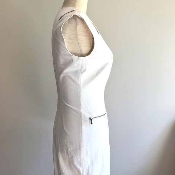 White Bebe Zipper Mini Dress w/ Cutout - Size 2 - Picture 6 of 8
